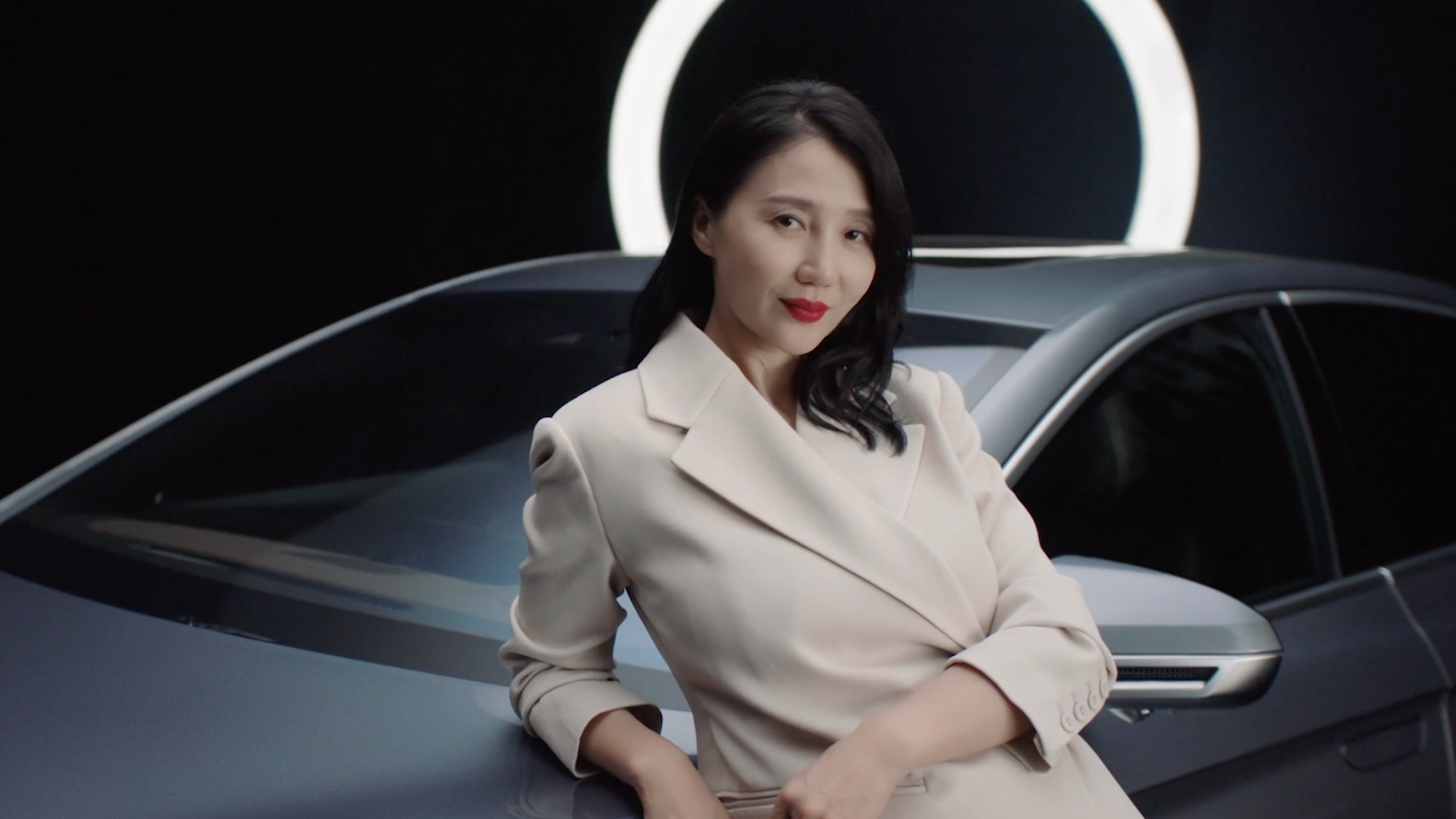 阿朵 | Z6·尊龙凯时木兰荟首位女性挚友，新民族音乐人